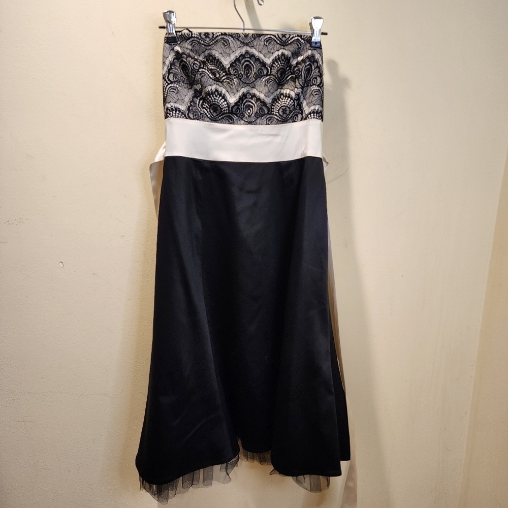 Tahari Black And Cream Women's Formal Short Dress Size 4